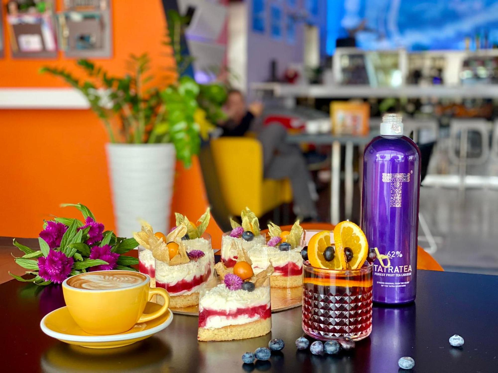 Aerocafe Hotel ปาร์ติซานสเก ภายนอก รูปภาพ